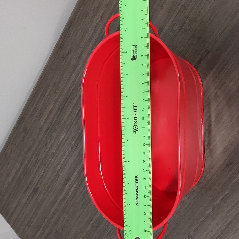 Red Tin open container - Picture 2 of 5